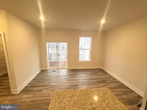 Living - 7238 Contee Rd, Laurel, MD 20707 photo 2 of 3