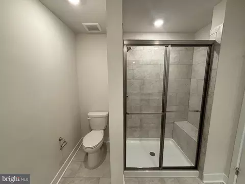 Bath - 7238 Contee Rd, Laurel, MD 20707 photo 3 of 3