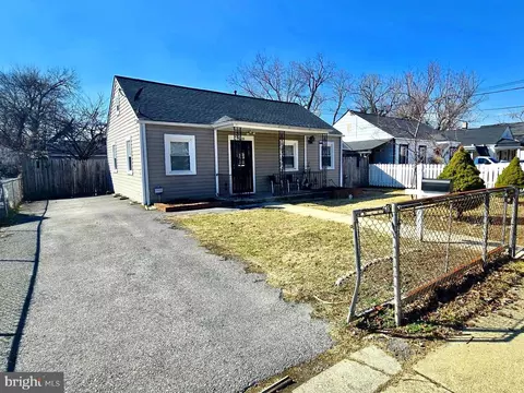 5604 31st Ave, Hyattsville, MD 20782