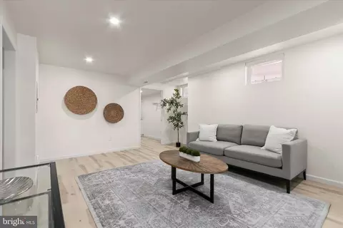 Living - 14215 Summit Ln, Laurel, MD 20708 photo 3 of 3