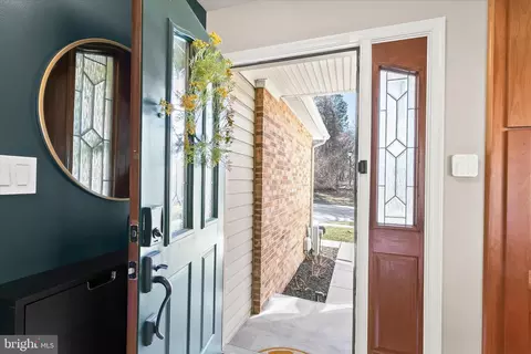 Entry Way - 14215 Summit Ln, Laurel, MD 20708 photo 2 of 3