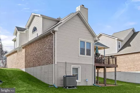 Exterior - 14215 Summit Ln, Laurel, MD 20708 photo 4 of 4