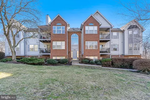 2051 Alice Ave #2051-301, Oxon Hill, MD 20745