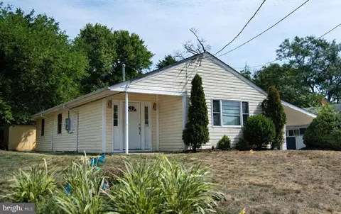 1604 Erskine, Hyattsville, MD 20783