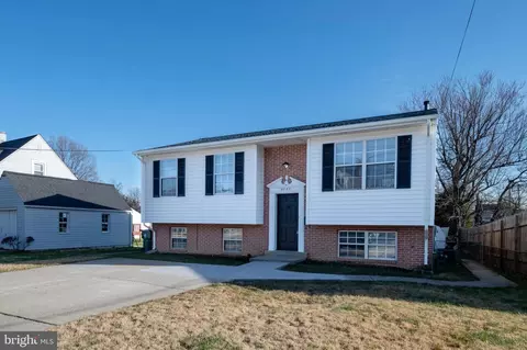 5005 Apache St, College Park, MD 20740