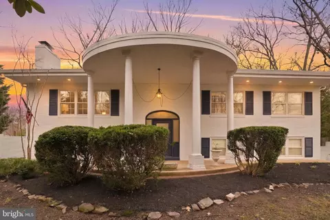 12205 Firth Of Tae Dr, Fort Washington, MD 20744