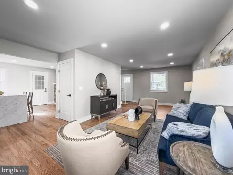 Living - 4633 Eastern Ave, Mount Rainier, MD 20712 photo 3 of 5
