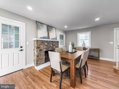Dining - 4633 Eastern Ave, Mount Rainier, MD 20712 photo 3 of 3