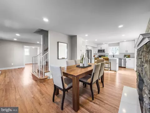 Dining - 4633 Eastern Ave, Mount Rainier, MD 20712 photo 2 of 3