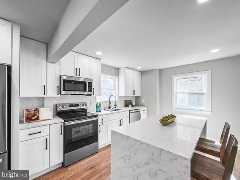 Kitchen - 4633 Eastern Ave, Mount Rainier, MD 20712 photo 3 of 4