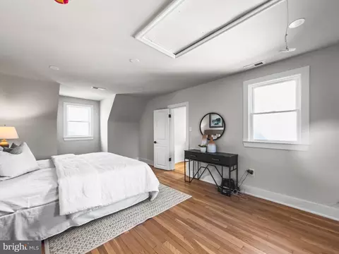 Bedroom - 4633 Eastern Ave, Mount Rainier, MD 20712 photo 1 of 9
