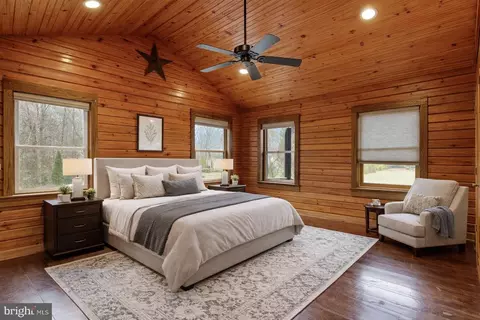 Bedroom - 18304 Cedarville Rd, Brandywine, MD 20613 photo 1 of 3