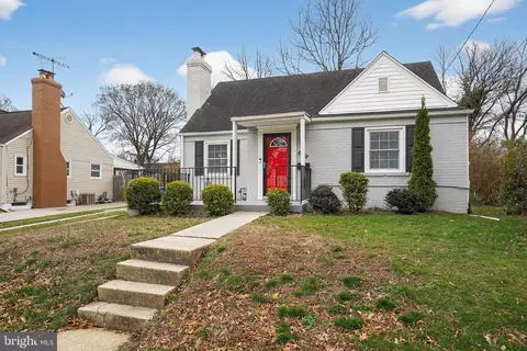 6903 Gateway Blvd, District Heights, MD 20747