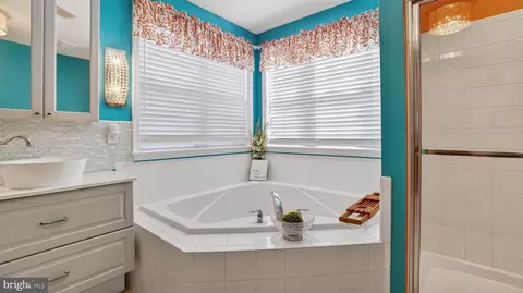 Bath - 13118 Lockwoods Progress Dr, Bowie, MD 20720 photo 3 of 3