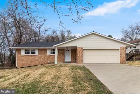 11006 Tyrone Dr, Marlboro, MD 20772
