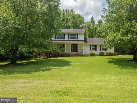 7701 Croom Rd, Marlboro, MD 20772