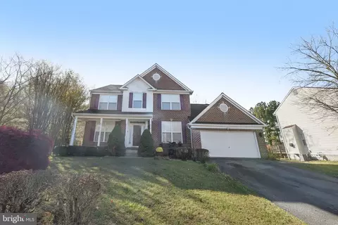 10019 Graystone Dr, Marlboro, MD 20772