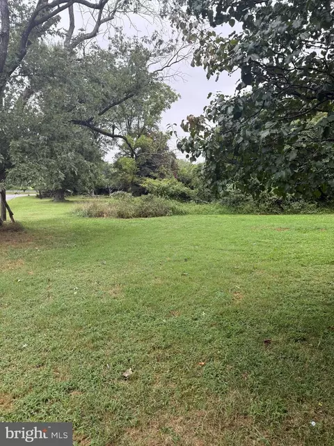 Old Branch Avenue, Temple Hills, MD 20748