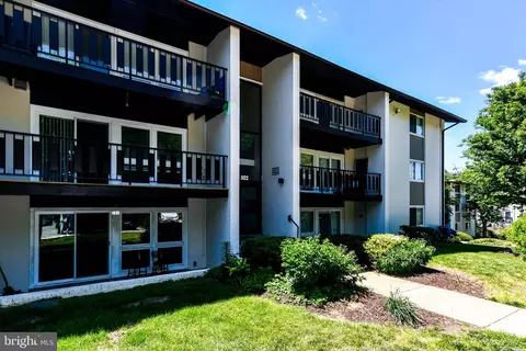 3122 Brinkley Rd #302, Temple Hills, MD 20748