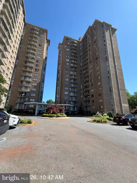1836 Metzerott Rd #1903, Hyattsville, MD 20783