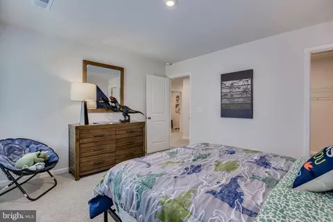 Bedroom - 13902 Ejay Dr, Brandywine, MD 20613 photo 8 of 27