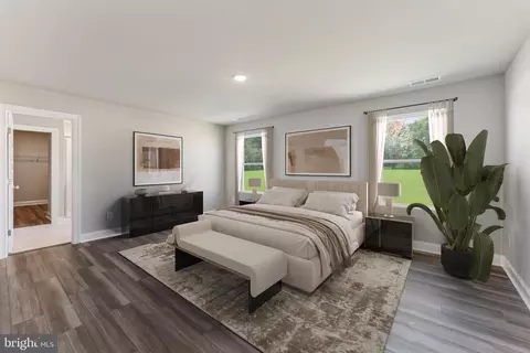Bedroom - 13902 Ejay Dr, Brandywine, MD 20613 photo 4 of 27