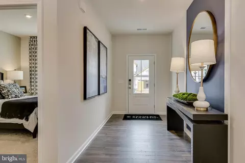 Entry Way - 13902 Ejay Dr, Brandywine, MD 20613 photo 17 of 39