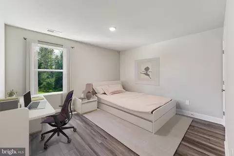 Bedroom - 13902 Ejay Dr, Brandywine, MD 20613 photo 3 of 27