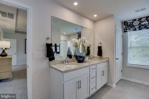 Entry Way - 13902 Ejay Dr, Brandywine, MD 20613 photo 25 of 39
