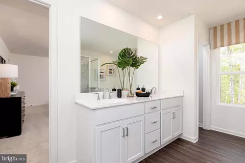 Entry Way - 13902 Ejay Dr, Brandywine, MD 20613 photo 23 of 39