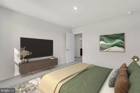 Bedroom - 13900 Ejay Dr, Brandywine, MD 20613 photo 2 of 21