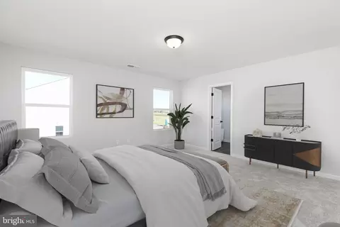 Bedroom - 13904 Ejay Dr, Brandywine, MD 20613 photo 6 of 8
