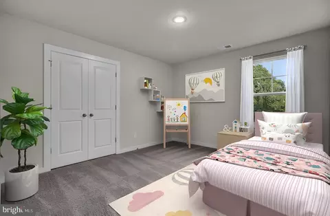 Bedroom - 13906 Ejay Dr, Brandywine, MD 20613 photo 17 of 18
