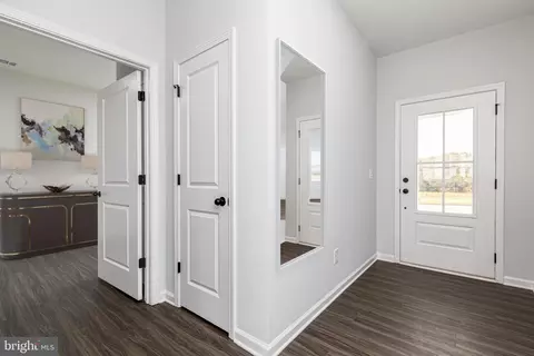Entry Way - 13901 Ejay Dr, Brandywine, MD 20613 photo 11 of 15