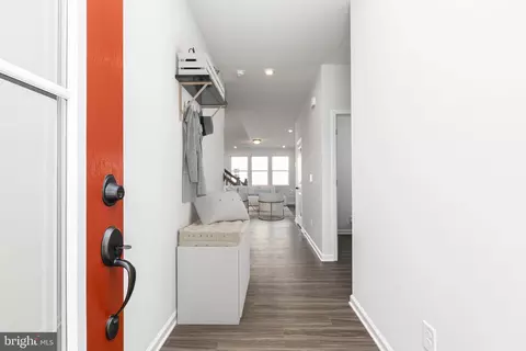 Entry Way - 13901 Ejay Dr, Brandywine, MD 20613 photo 14 of 15