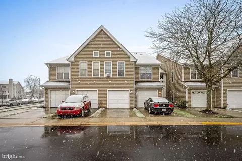 13805 King Gregory Way #126, Marlboro, MD 20772