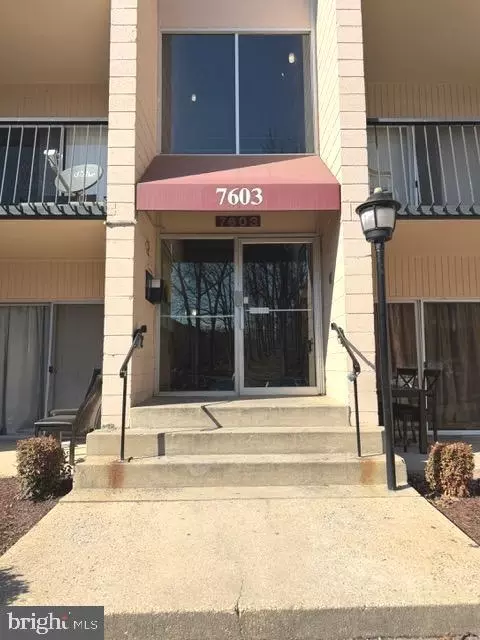7603 Fontainebleau Dr #2318, Hyattsville, MD 20784