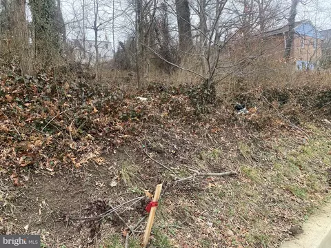 422 Nova Ave, Capitol Heights, MD 20743 photo 4