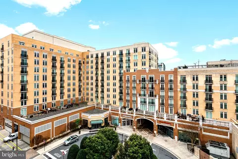155 Potomac Psge #511, National Harbor, MD 20745