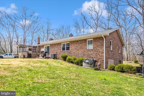 Exterior - 16706 Cedarforest Rd, Brandywine, MD 20613 photo 2 of 3