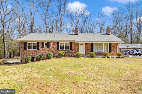 16706 Cedarforest Rd, Brandywine, MD 20613