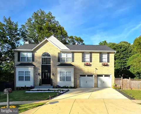 713 Bonnie Meadow Ln, Fort Washington, MD 20744