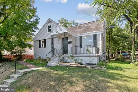 4704 68th Pl, Hyattsville, MD 20784