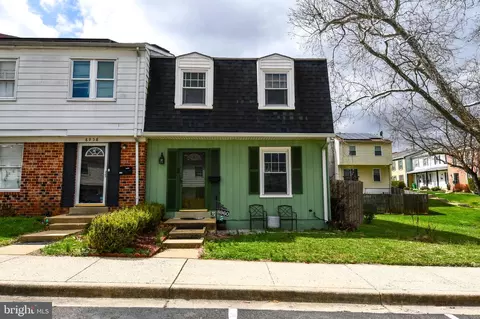 8960 Continental Pl, Landover, MD 20785