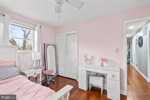 Bedroom - 11411 Hermitt St, Clinton, MD 20735 photo 4 of 9