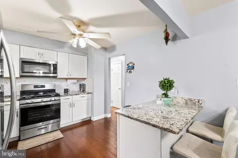 Kitchen - 11411 Hermitt St, Clinton, MD 20735 photo 1 of 4