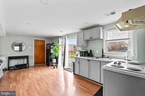 Entry Way - 11411 Hermitt St, Clinton, MD 20735 photo 4 of 4