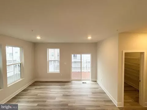 Living - 7260 Contee Rd, Laurel, MD 20707 photo 2 of 3