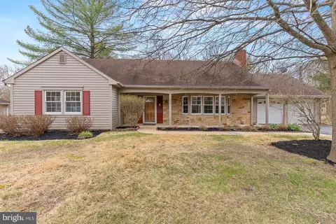 12505 Cedarbrook Ln, Laurel, MD 20708