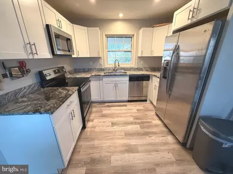 Kitchen - 12606 Ivystone Ln, Laurel, MD 20708 photo 1 of 4
